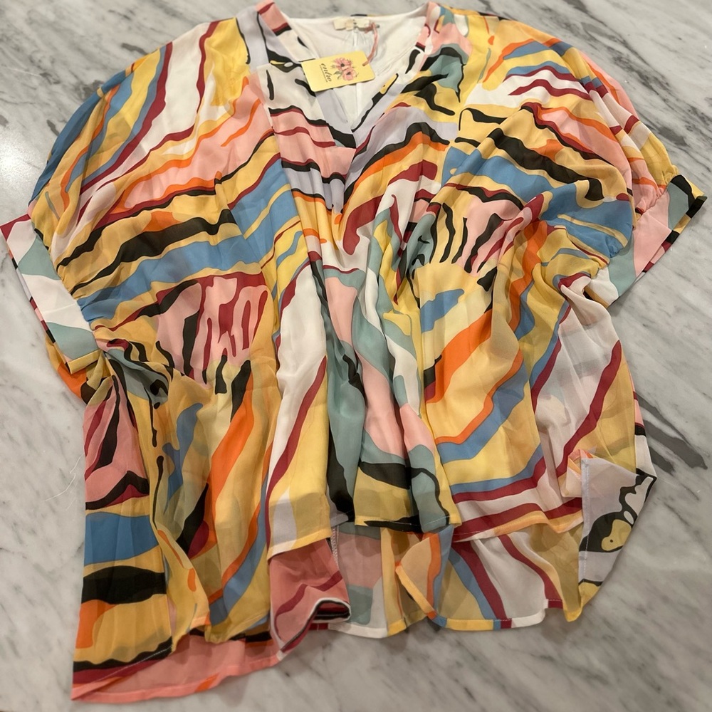 NWT Women’s poncho type tunic blouse. 1X
